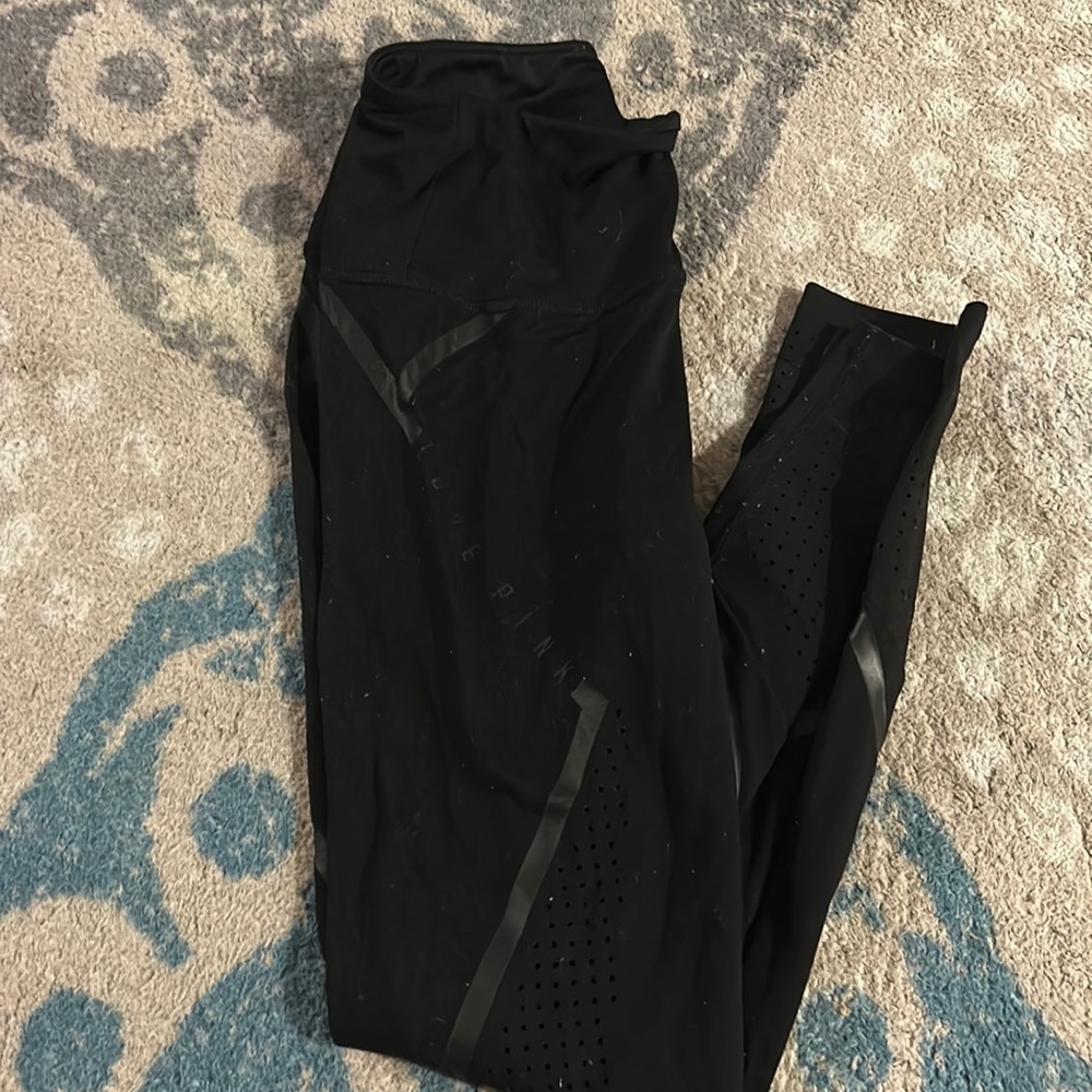 Pink leggings size S